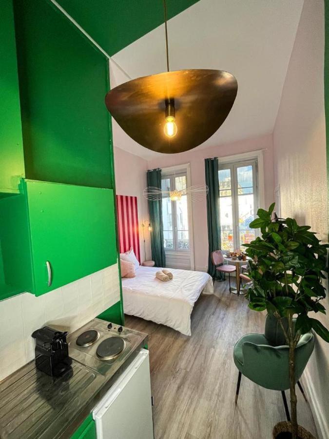 Suite Whitney Lione Esterno foto